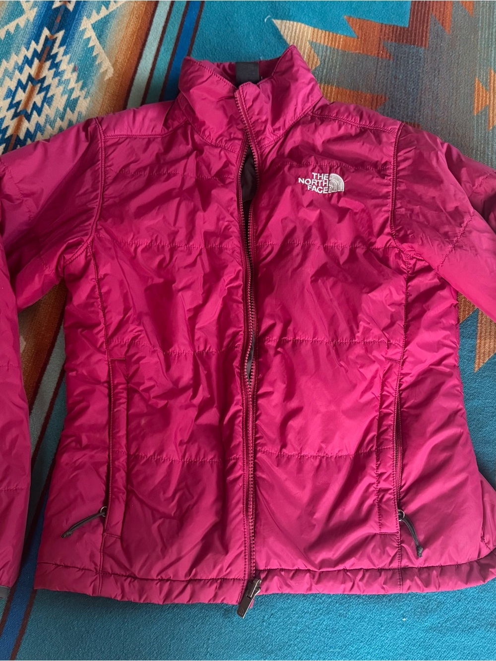 The North Face Women's Fuchsia Lightweight Puffer Jacket